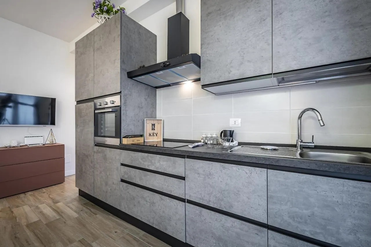 Yid Cefalonia Apartment Florence 0*,
